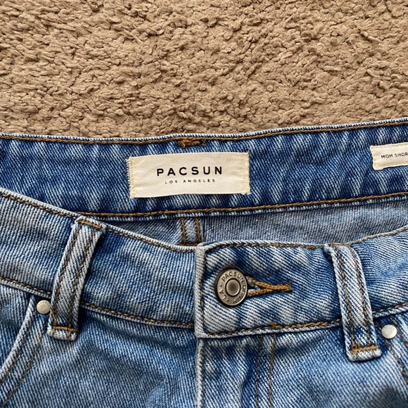Pacsun High Waisted Mom Shorts - Picture 3 of 4
